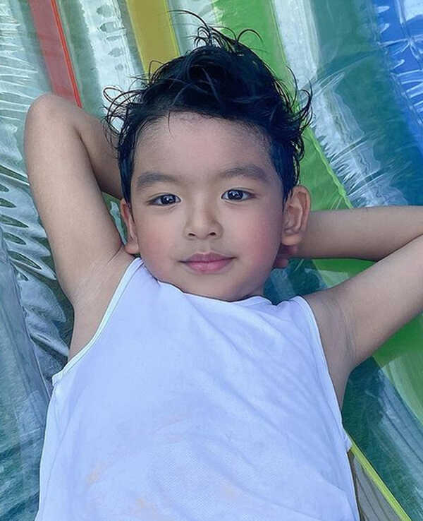 ลูกดารา