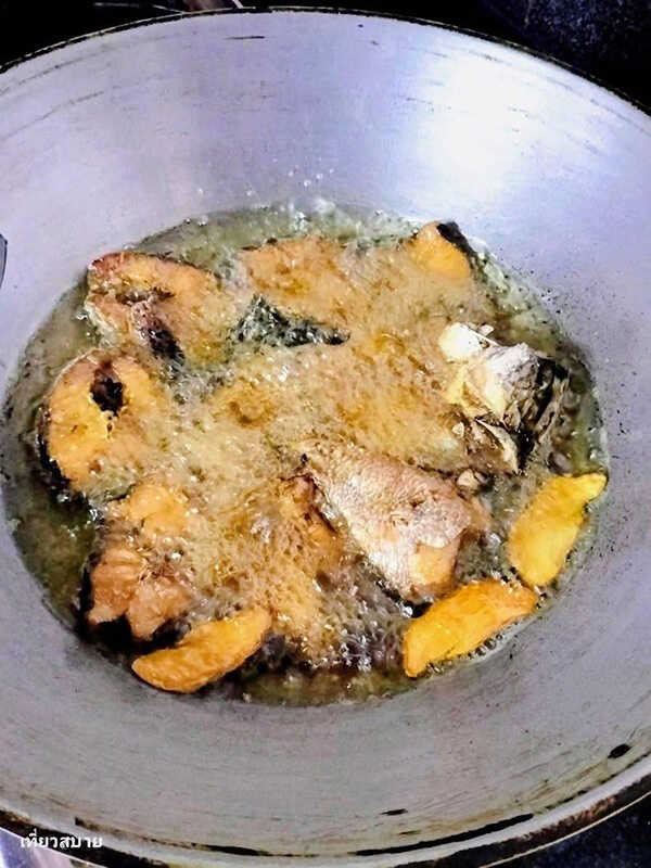 ปลาช่อนผัดขึ้นฉ่ายใส่ขิง เมนูปลาช่อน เมนูผัดขึ้นฉ่าย เมนูปลา สูตรอาหาร อาหารไทย