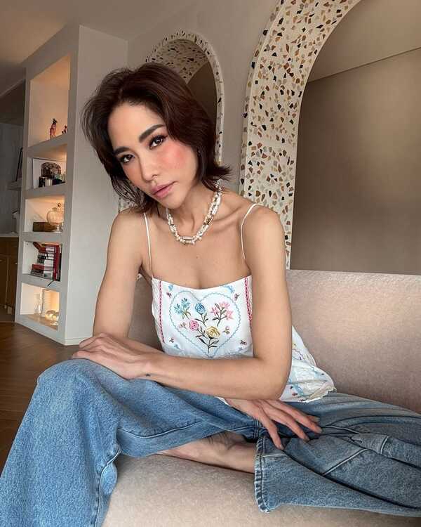 พลอย เฌอมาลย์