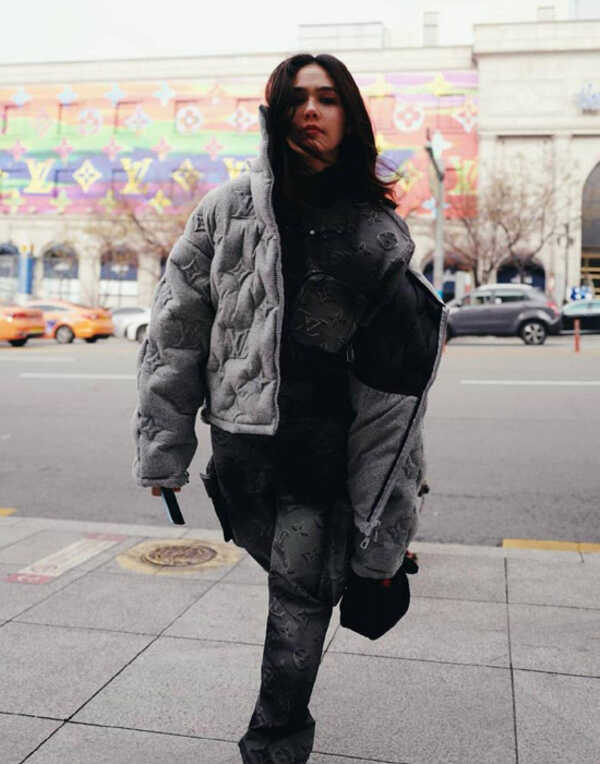 แต่งตัวไปเที่ยวต่างประเทศ