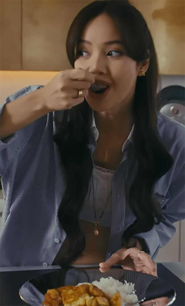 ลิซ่า BLACKPINK