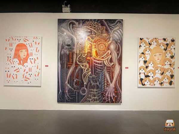 งานศิลป์ที่ River Coty Bangkok