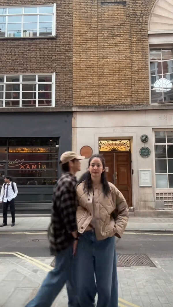 โบว์ เมลดา ถึงกับเหวอ อาเล็ก ธีรเดช บินเซอร์ไพรส์ถึงลอนดอน