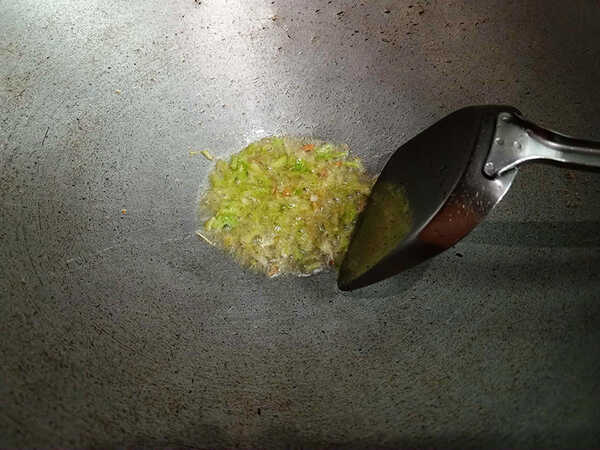 สูตรผัดขนมจีน / ผัดขนมเส้น สูตรเมนูเส้น ขนมจีน สูตรอาหารง่าย ๆ