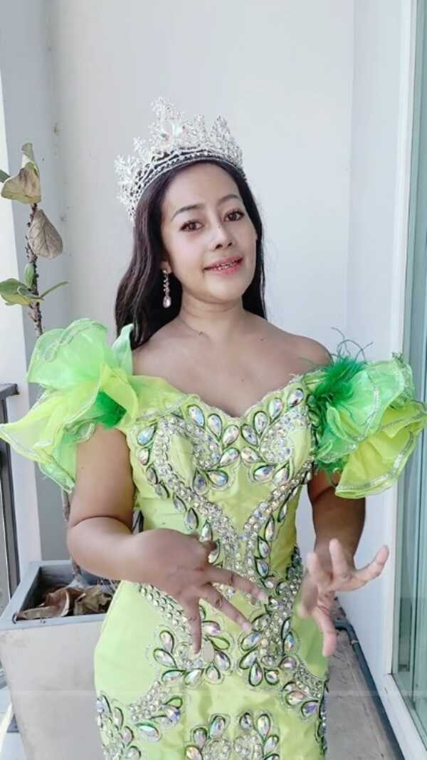 หนูรัตน์ 