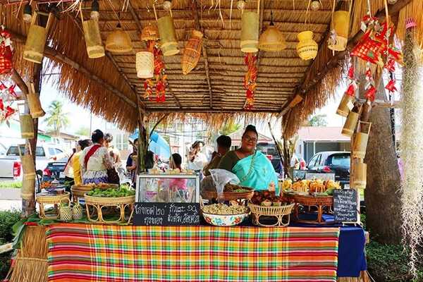 ที่เที่ยวตลาด