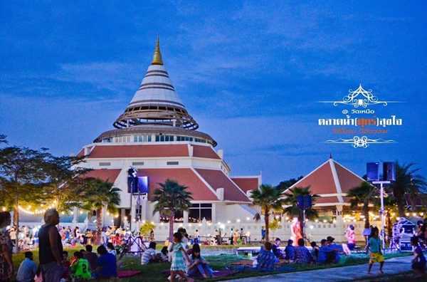 ตลาดน้ำสุขใจ วัดเหนือ