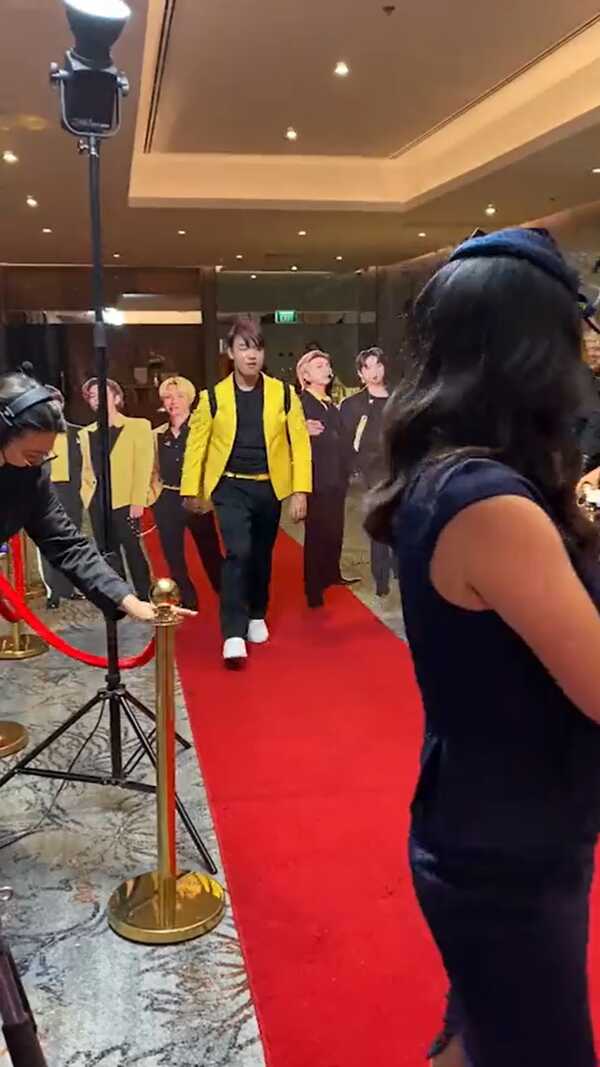 หนุ่ย พงศ์สุข 