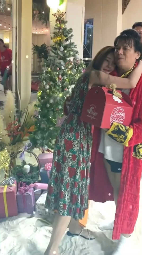 แตงโม นิดา