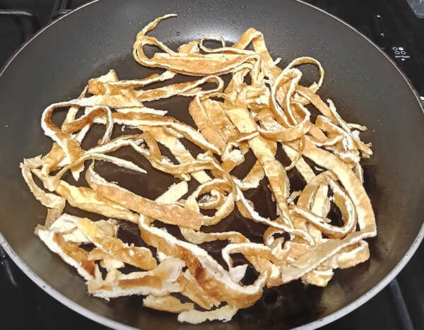 ลาบเต้าหู้กุ้งสับไข่เจียว เมนูลาบ เมนูเต้าหู้ สูตรอาหาร อาหารไทย