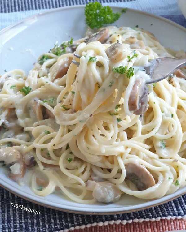 สปาเกตตีหอยลาย