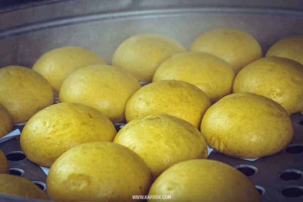 ตลาดหัวรอ อยุธยา