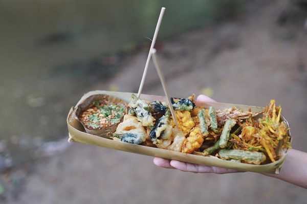 ตลาดโอ๊ะเมิก