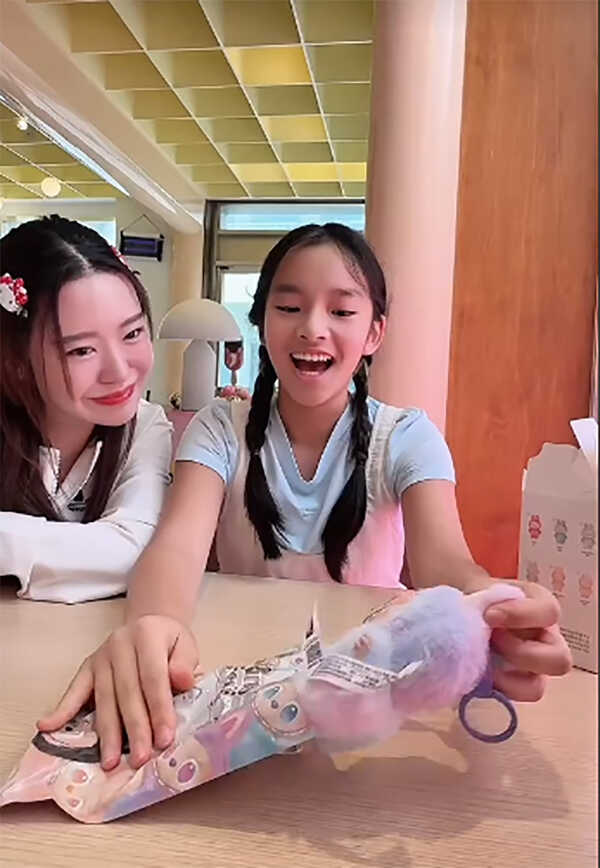 ส่องรีแอ็ค สงกรานต์ หลังคนเมนต์คลิป มายด์ ณภศศิ