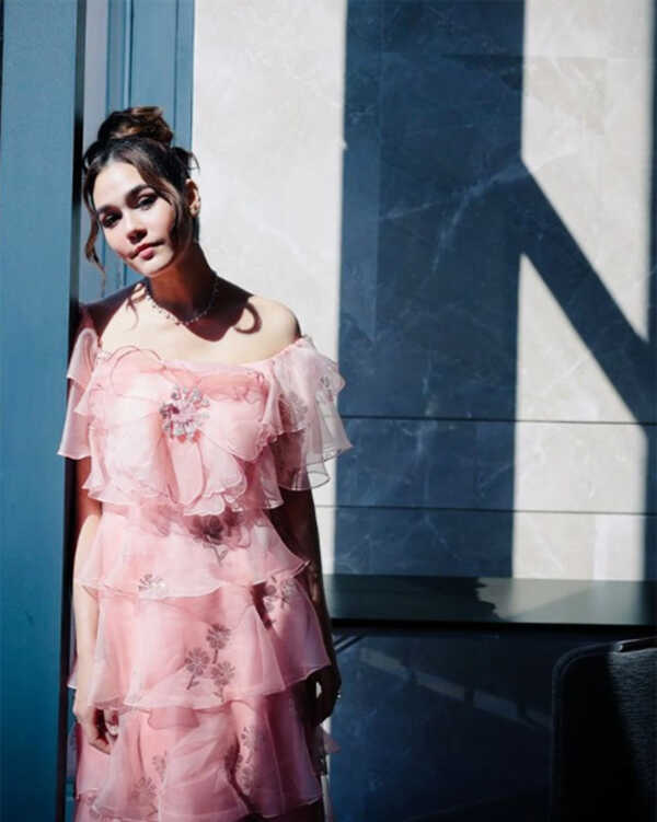 ชมพู่ อารยา