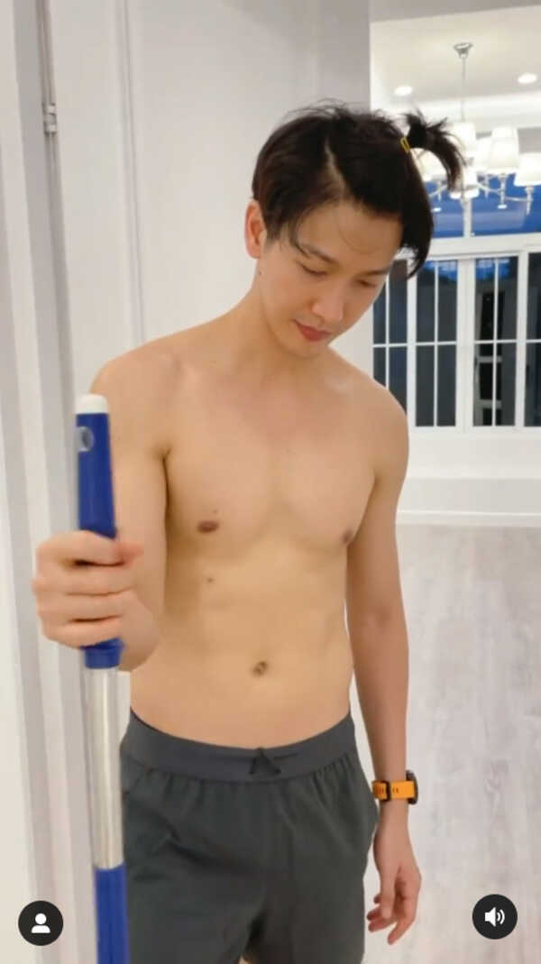 ดีเจพุฒ จุ๋ย วรัทยา 