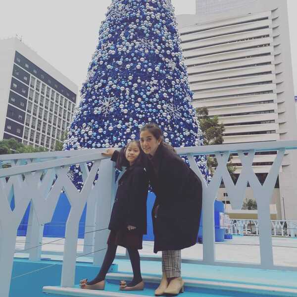 อั้ม ฐนิชา