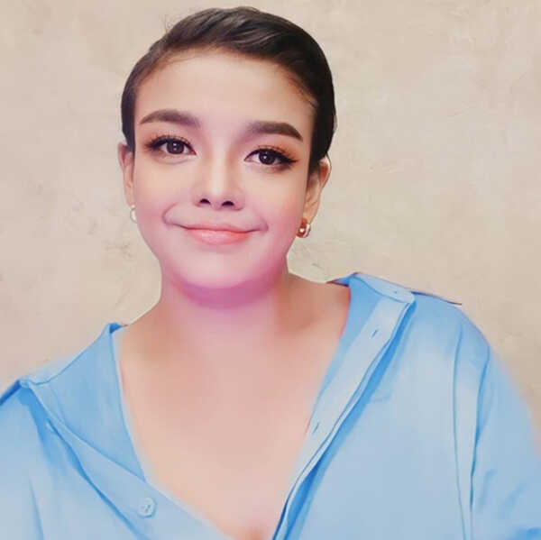 ยุ้ย ญาติเยอะ