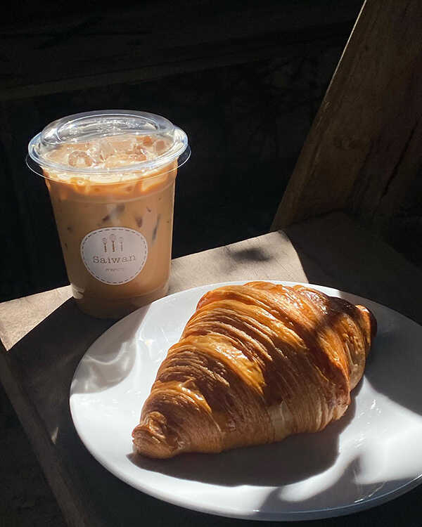 ร้านครัวซองต์