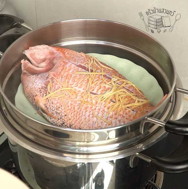 ปลาทับทิมนึ่งซีอิ๊ว