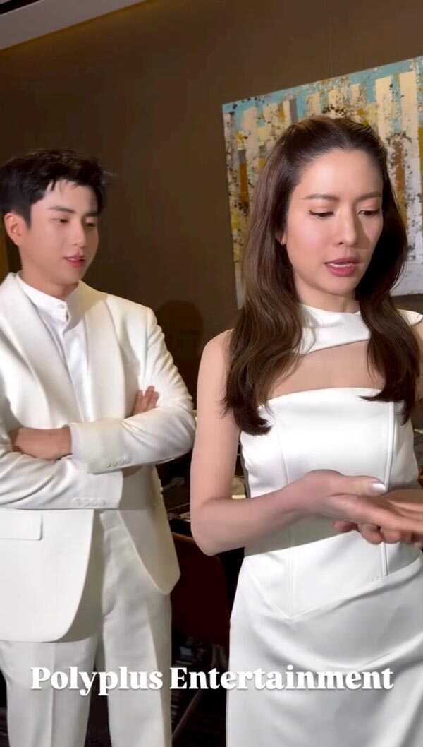 นนกุล ชานน ซีนคุกเข่าต่อหน้า แอฟ ทักษอร