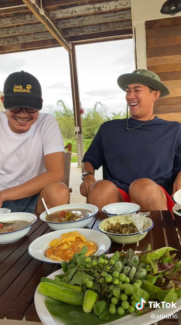 เวียร์ ศุกลวัฒน์ 