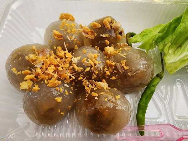 ลุงขจรวัดเกต ข้าวเกรียบปากหม้อ