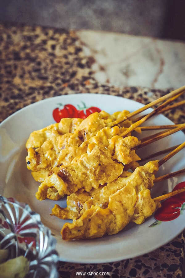 ตลาดหัวรอ อยุธยา