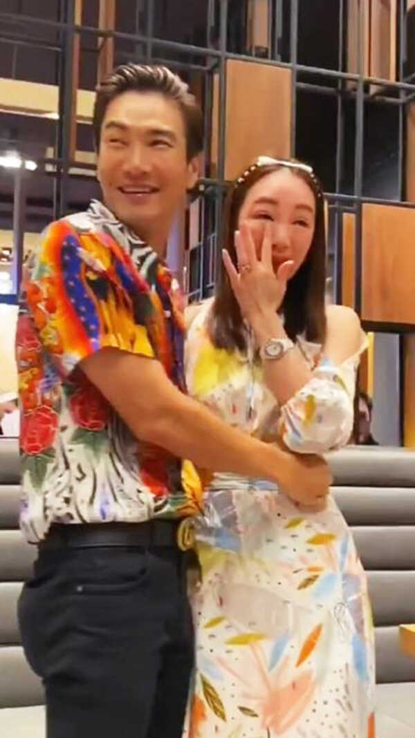 มาวิน ขอ ตู่ ปิยวดี แต่งงาน