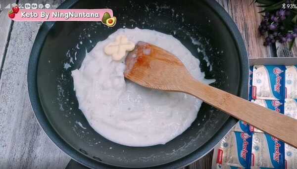 เค้กมะพร้าวอ่อน