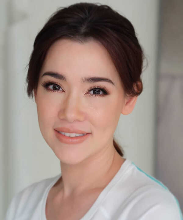 บัวชมพู ฟอร์ด