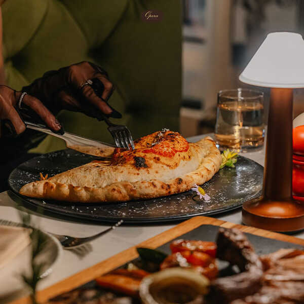 ร้านอาหารวาเลนไทน์ Opera Italian Restaurant