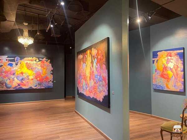 งานศิลป์ที่ River Coty Bangkok