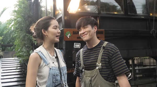 โบว์ เมลดา ออกรายการของ อาเล็ก ธีรเดช