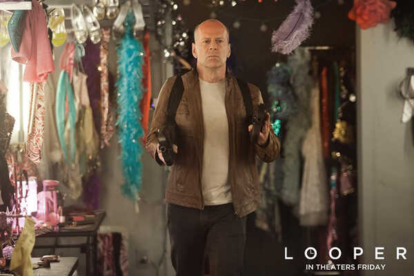 หนัง looper