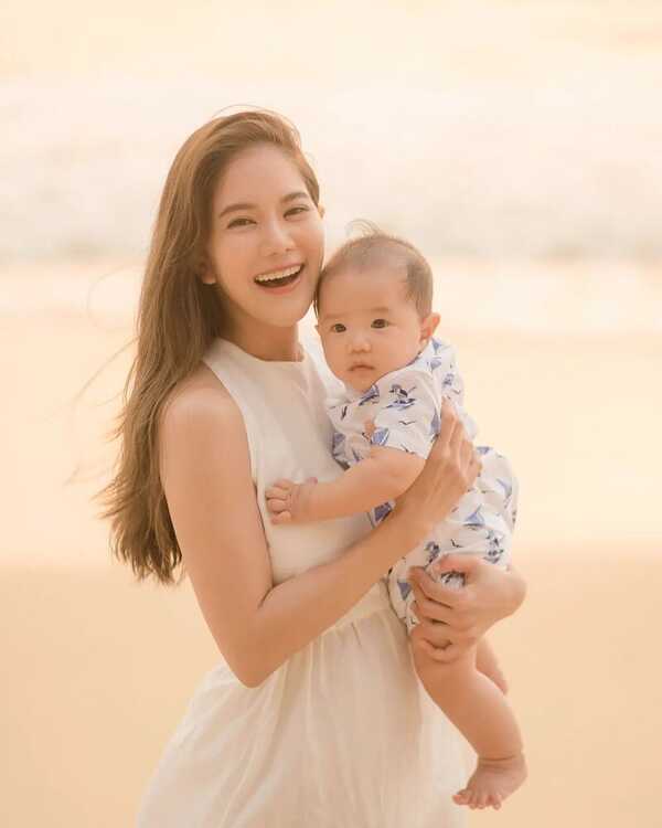 ก้อย รัชวิน