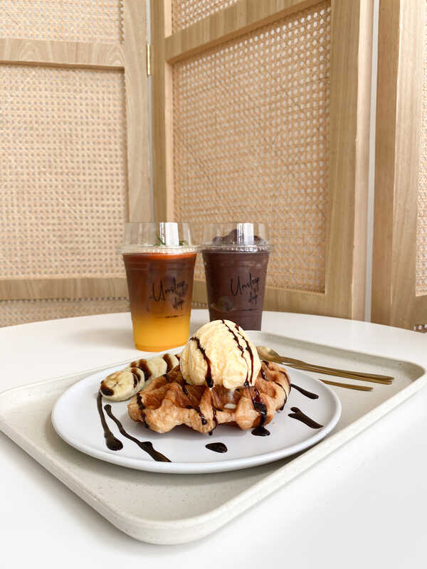 Unsleep to Sleep Cafe