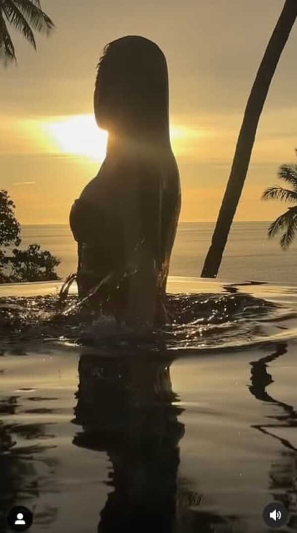  เกรซ กาญจน์เกล้า