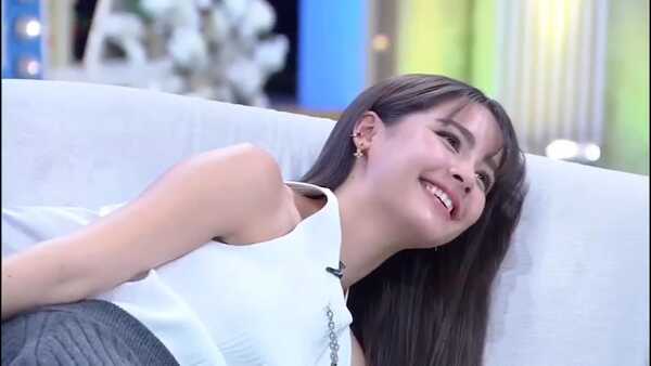 ณเดชน์, ญาญ่า 