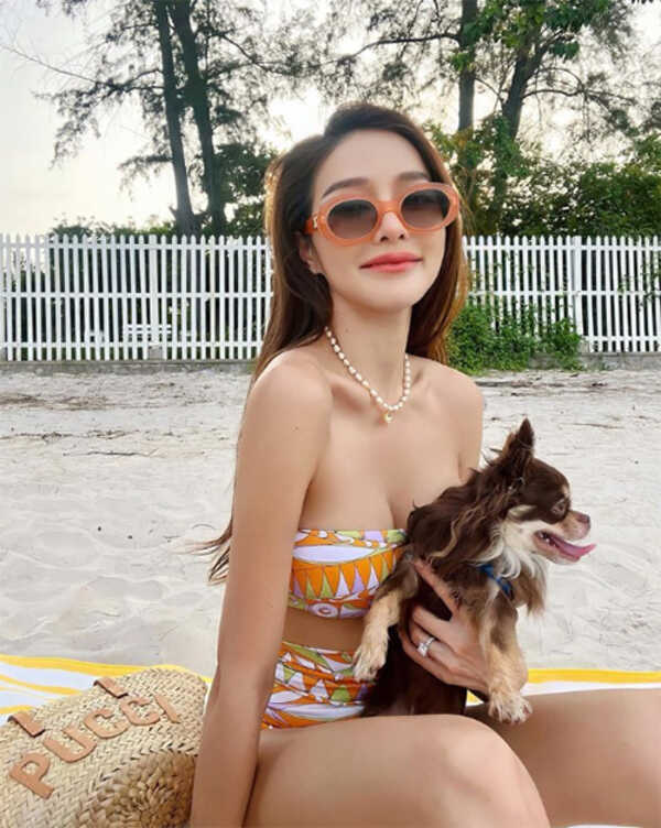 แอร์ ภัณฑิลา ชุดว่ายน้ำ