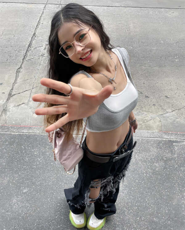 น้องเต้าหู้ เน็ตไอดอล ศัลยกรรม