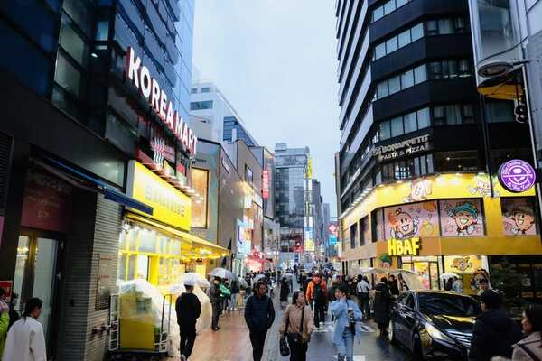 Myeongdong Street แหล่งช้อปในโซล
