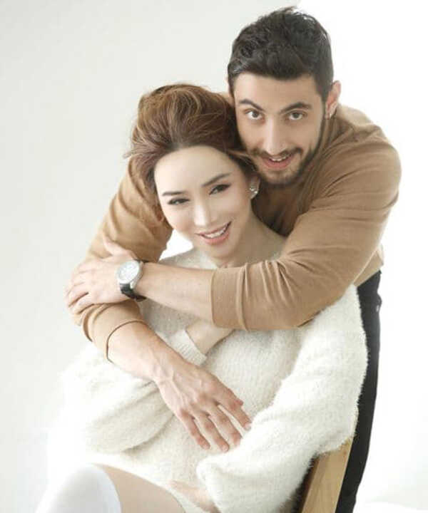 แอน จักรพงษ์, ผู้หญิงข้ามเพศ