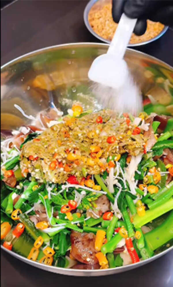 ซุบผักลาว อาหารอีสาน เมนูผัก สูตรอาหาร วิธีทำซุบผักลาว