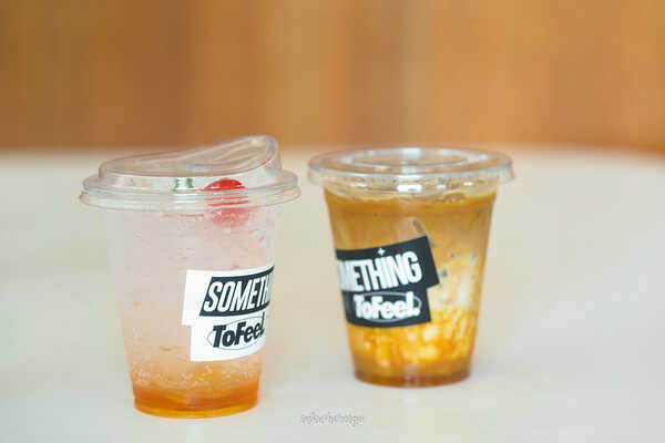 Something to feel คาเฟ่ชะอำ