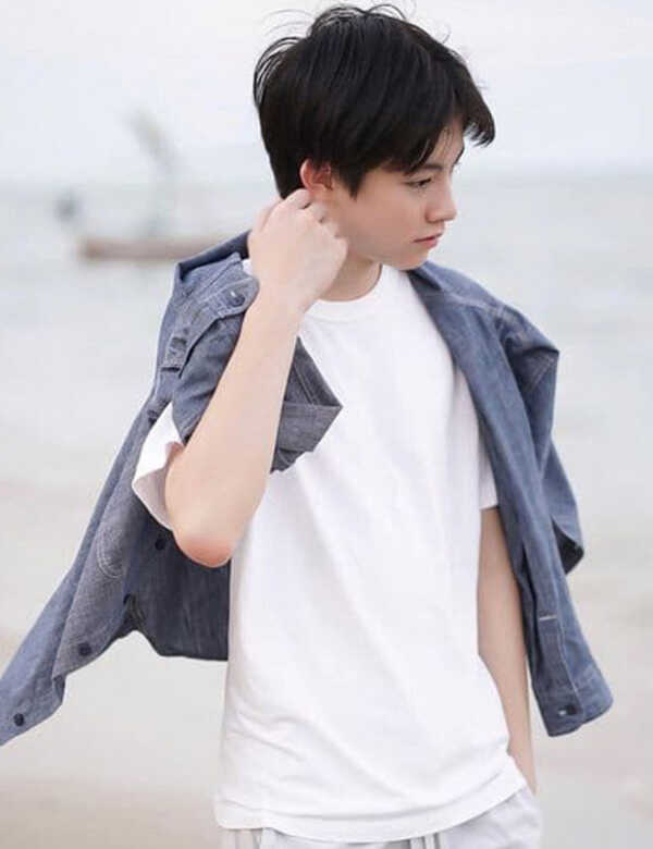 โทนี่ รากแก่น