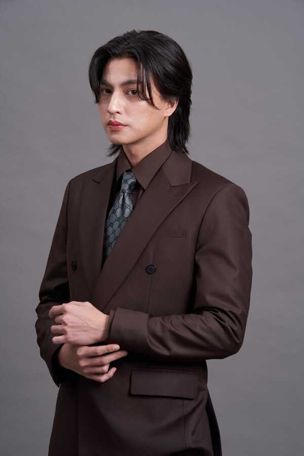 ตะวันลวง เรื่องย่อ