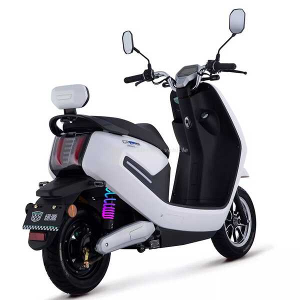 LYVA MB5 2023
