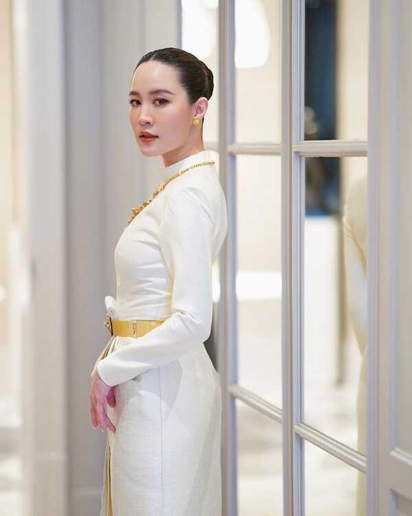 ต๊อบ CEO คิง เพาเวอร์ ออย นันทิสา 