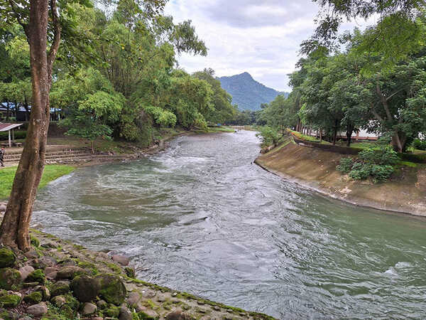 ริมน้ำ ที่พักนครนายก สวนลุงใน